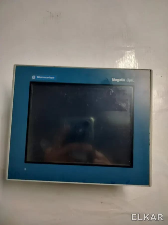 SCHNEIDER XBTOT2210